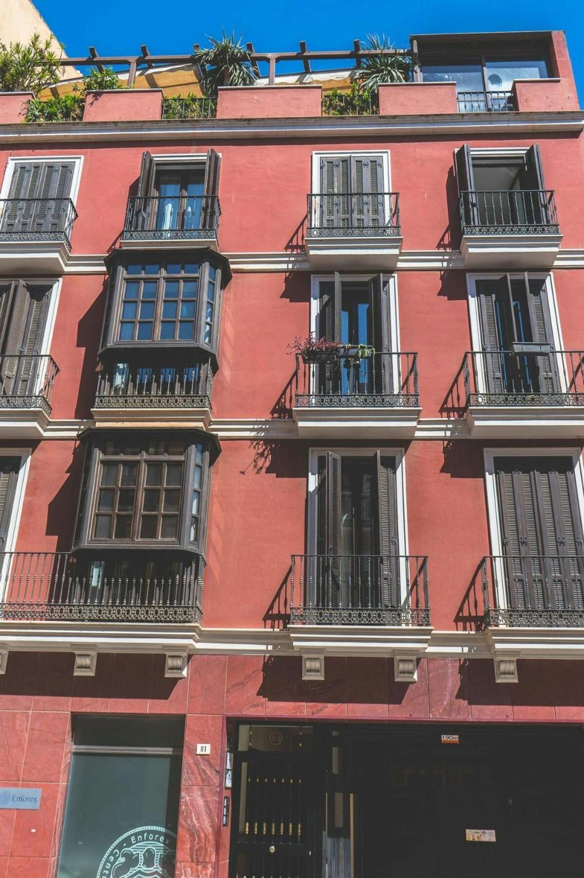 Centrico Apartamento En Calle Carreteria - Málaga Eksteriør billede